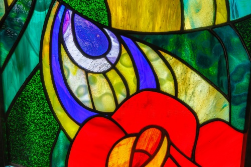"Райский павлин" - Витраж из цветного стекла в технике Тиффани